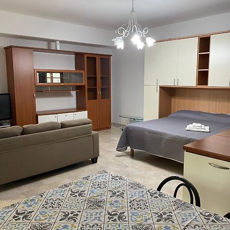 B&B Dionigi Кротоне Екстериор снимка