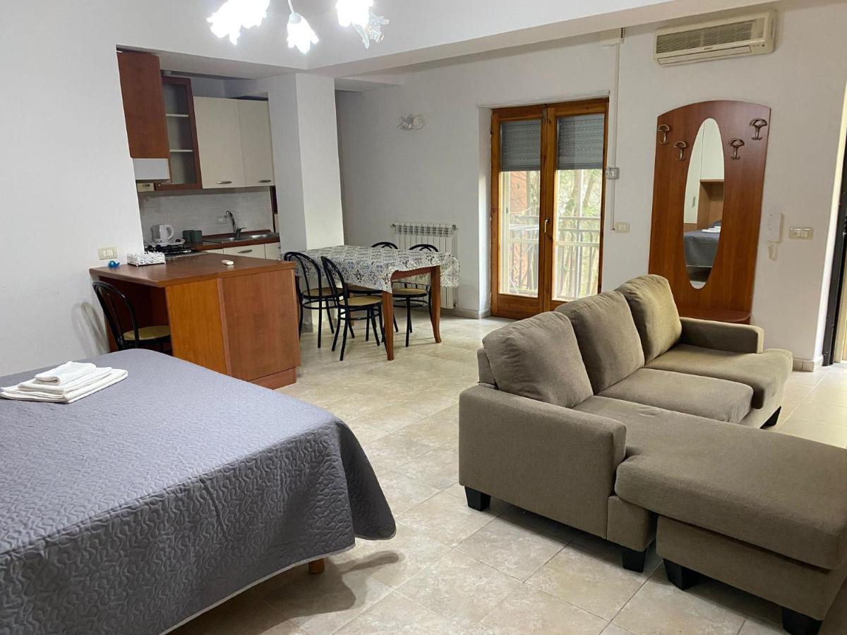 B&B Dionigi Кротоне Екстериор снимка